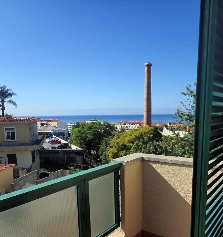 Funchal Petrolhead Apartment エクステリア 写真